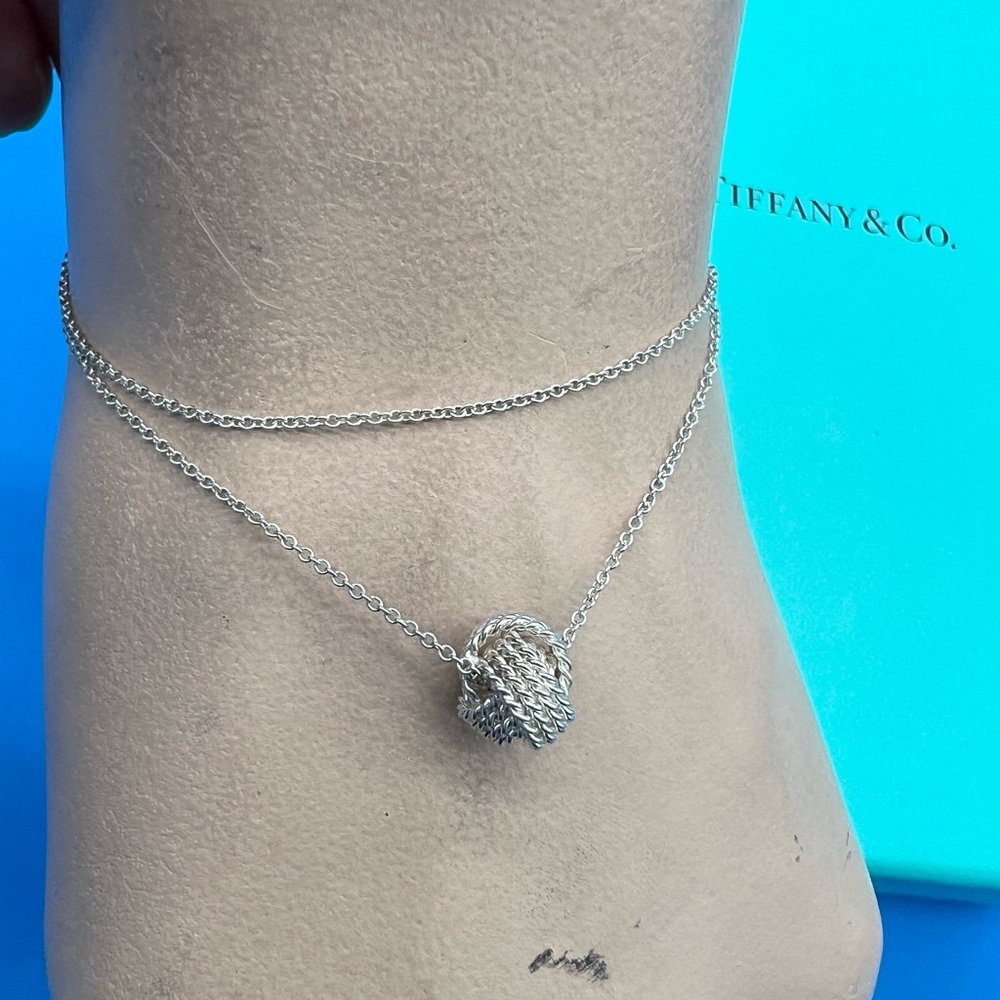 🔴Authentic TIFFANY & CO VINTAGE Sterling Silver Twisted Knot Pendent Necklace🔴 - Picture 8 of 9